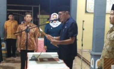 Pelantikan Penjabat Kepala Desa Ngendut Kec. Balong